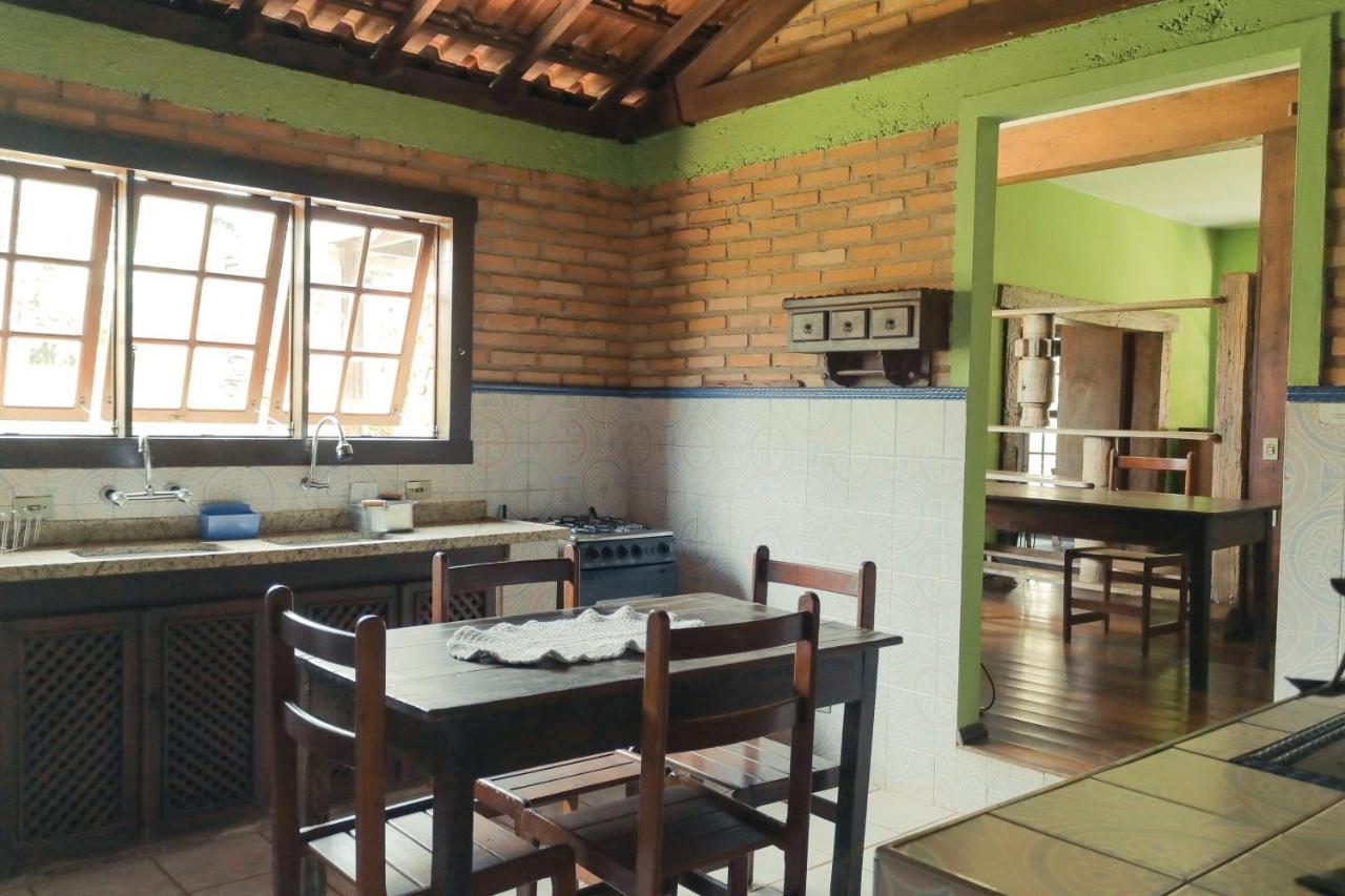 Em Tiradentes, Minas Gerais, Casa Tipica E Espacosa Em Terreno Arborizado Eksteriør billede