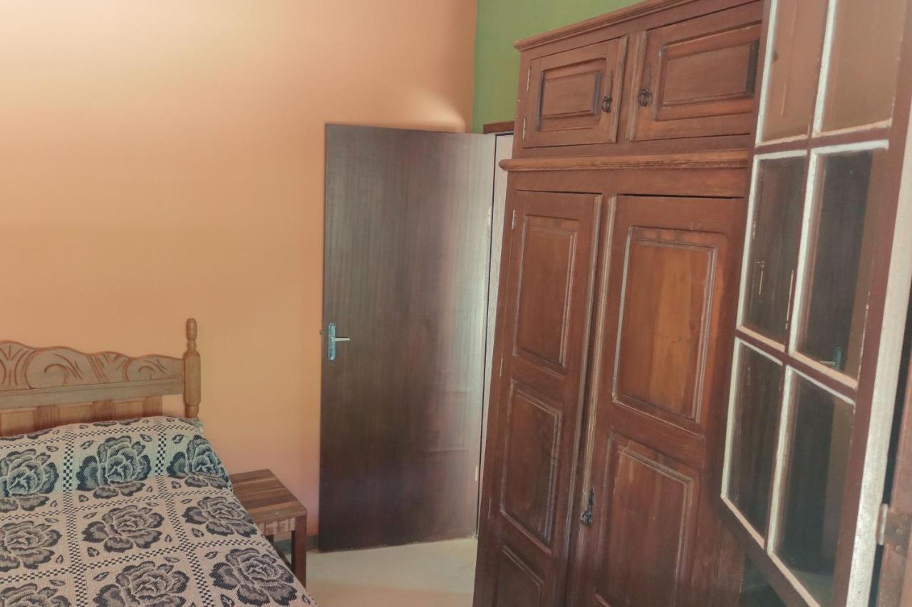 Em Tiradentes, Minas Gerais, Casa Tipica E Espacosa Em Terreno Arborizado Eksteriør billede
